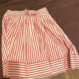 Adorable DVF wrap skirt, perfect for summer!